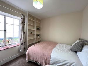 Bedroom- click for photo gallery
